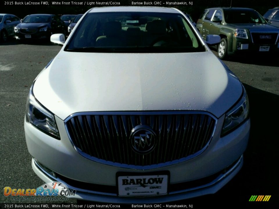 2015 Buick LaCrosse FWD White Frost Tricoat / Light Neutral/Cocoa Photo #2