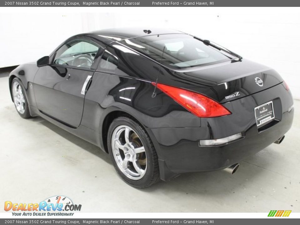 2007 Nissan 350Z Grand Touring Coupe Magnetic Black Pearl / Charcoal Photo #6