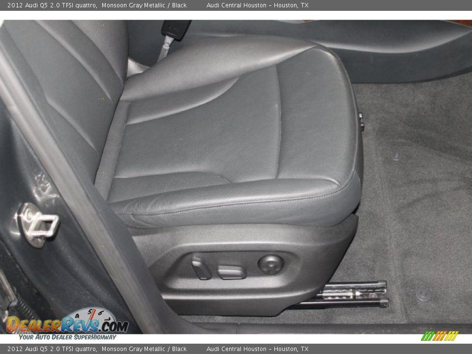2012 Audi Q5 2.0 TFSI quattro Monsoon Gray Metallic / Black Photo #32
