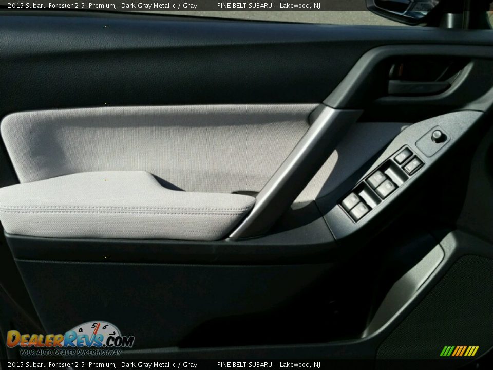 2015 Subaru Forester 2.5i Premium Dark Gray Metallic / Gray Photo #10
