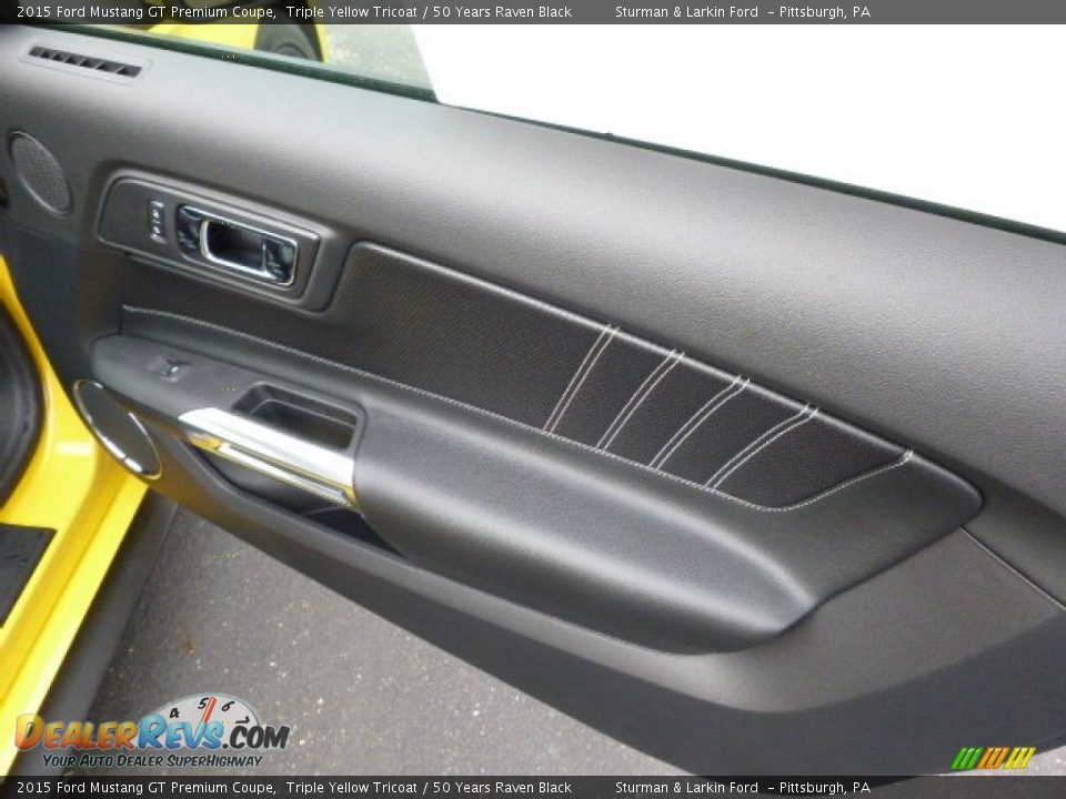 Door Panel of 2015 Ford Mustang GT Premium Coupe Photo #13