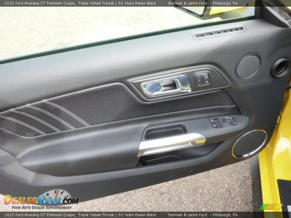 Door Panel of 2015 Ford Mustang GT Premium Coupe Photo #16