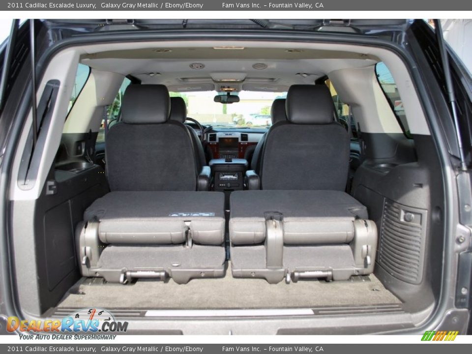 2011 Cadillac Escalade Luxury Galaxy Gray Metallic / Ebony/Ebony Photo #5