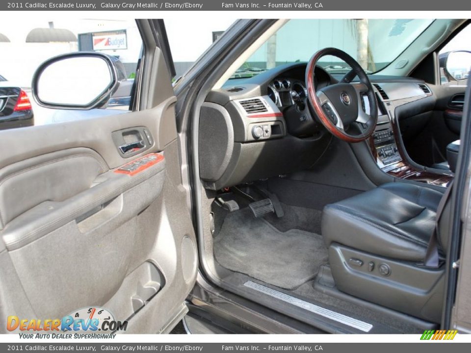 2011 Cadillac Escalade Luxury Galaxy Gray Metallic / Ebony/Ebony Photo #10