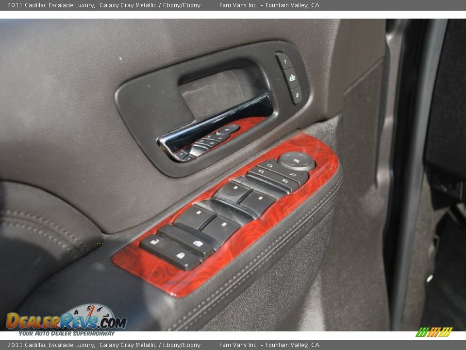 2011 Cadillac Escalade Luxury Galaxy Gray Metallic / Ebony/Ebony Photo #11