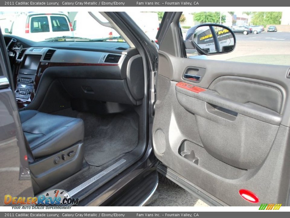 2011 Cadillac Escalade Luxury Galaxy Gray Metallic / Ebony/Ebony Photo #19