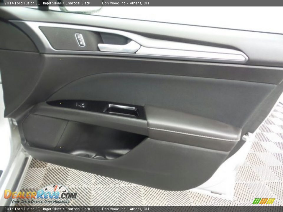 2014 Ford Fusion SE Ingot Silver / Charcoal Black Photo #6