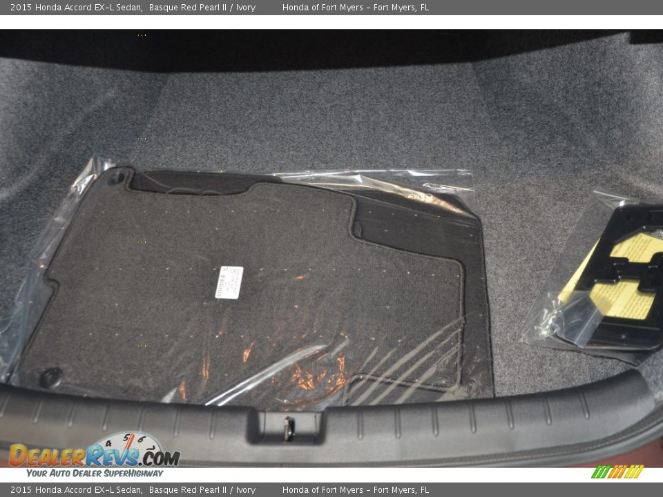 2015 Honda Accord EX-L Sedan Basque Red Pearl II / Ivory Photo #34