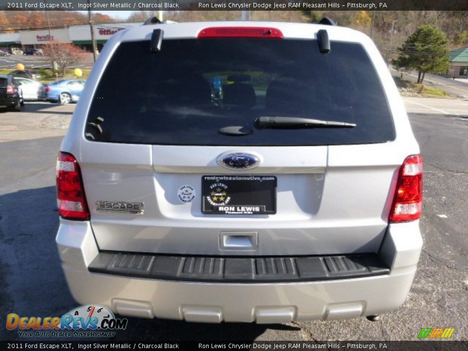 2011 Ford Escape XLT Ingot Silver Metallic / Charcoal Black Photo #4