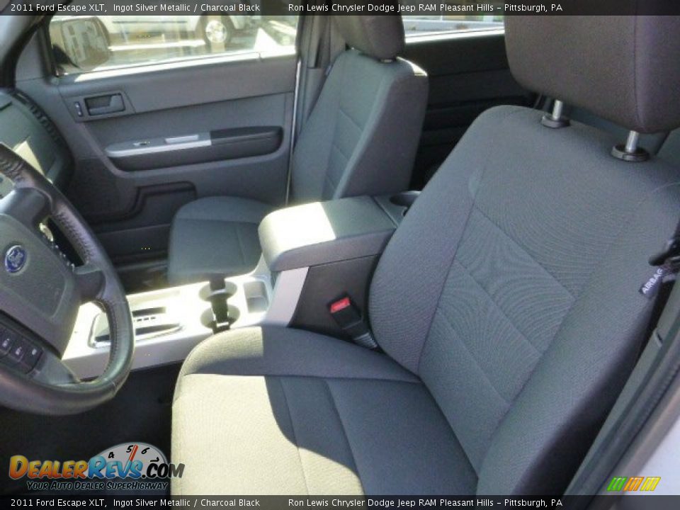 2011 Ford Escape XLT Ingot Silver Metallic / Charcoal Black Photo #10