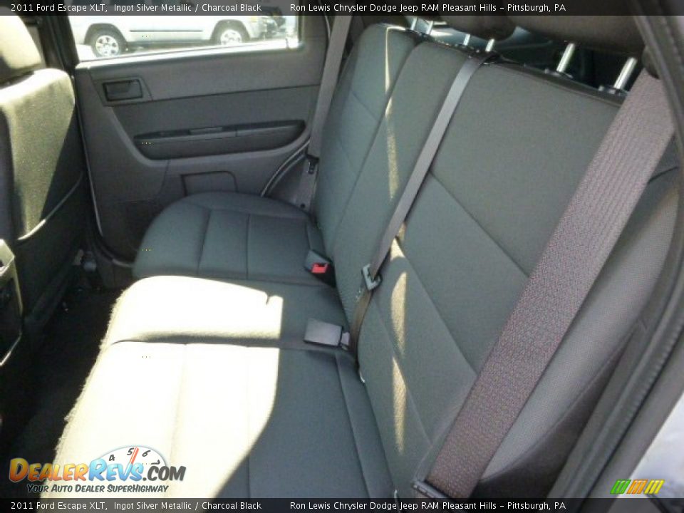 2011 Ford Escape XLT Ingot Silver Metallic / Charcoal Black Photo #11