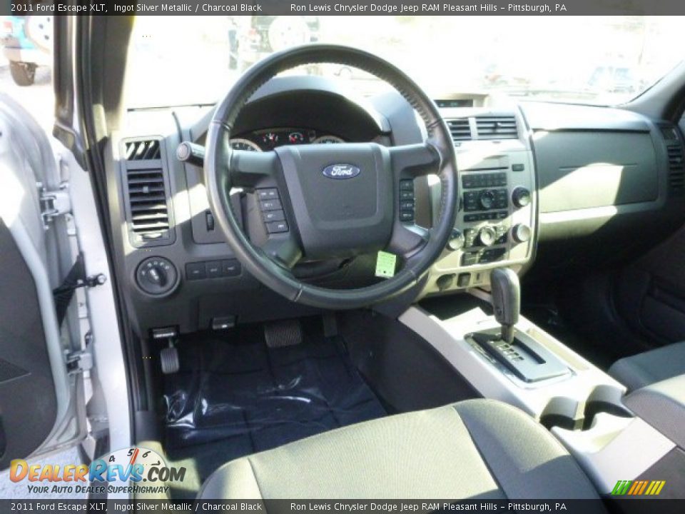 2011 Ford Escape XLT Ingot Silver Metallic / Charcoal Black Photo #12