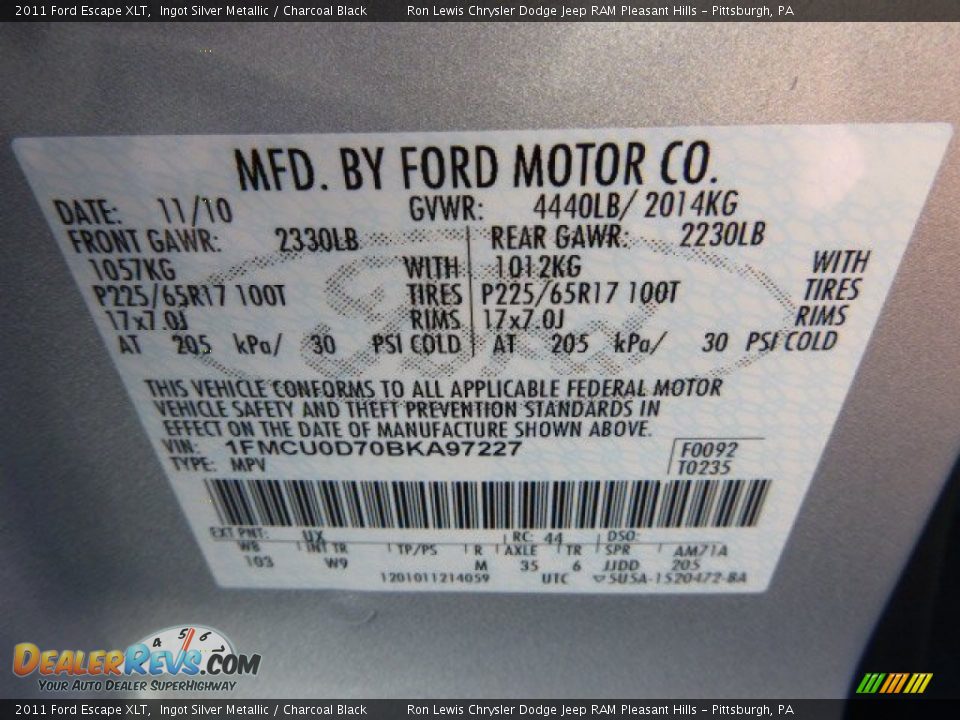 2011 Ford Escape XLT Ingot Silver Metallic / Charcoal Black Photo #19