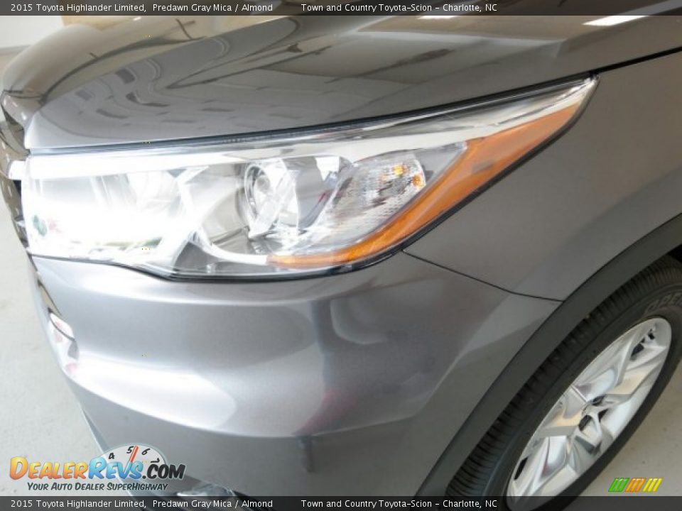 2015 Toyota Highlander Limited Predawn Gray Mica / Almond Photo #6
