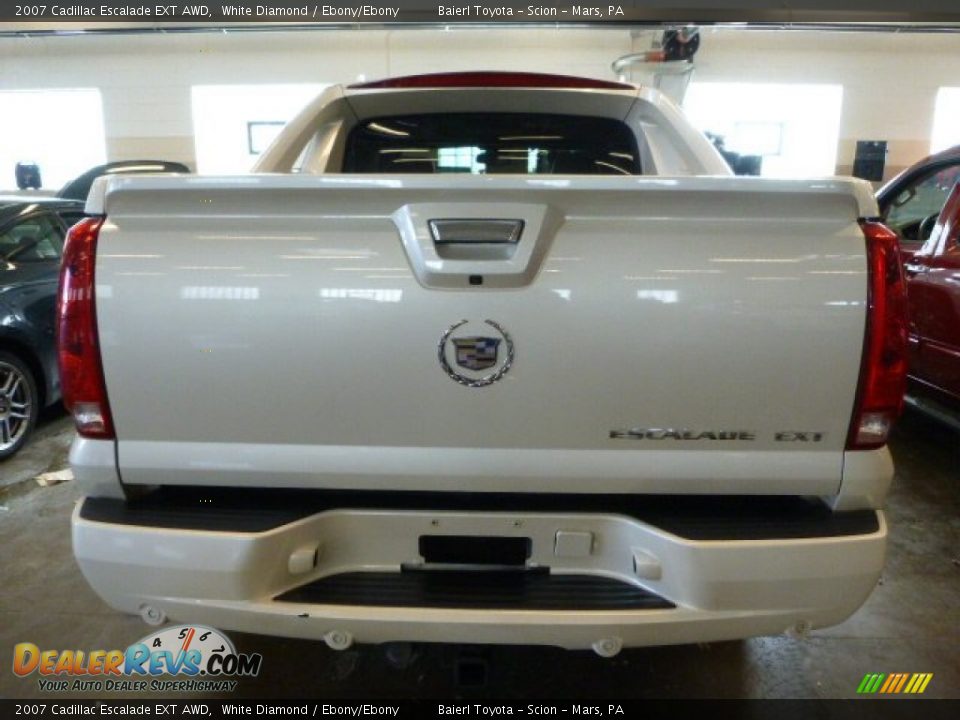 2007 Cadillac Escalade EXT AWD White Diamond / Ebony/Ebony Photo #3
