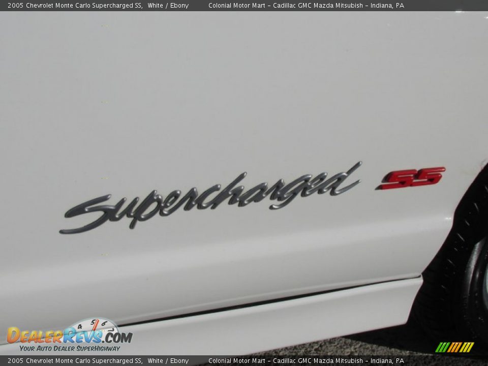 2005 Chevrolet Monte Carlo Supercharged SS White / Ebony Photo #3
