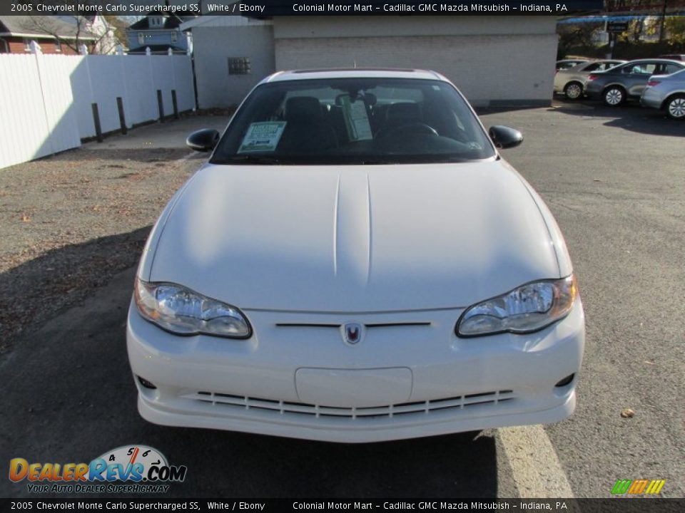 2005 Chevrolet Monte Carlo Supercharged SS White / Ebony Photo #9