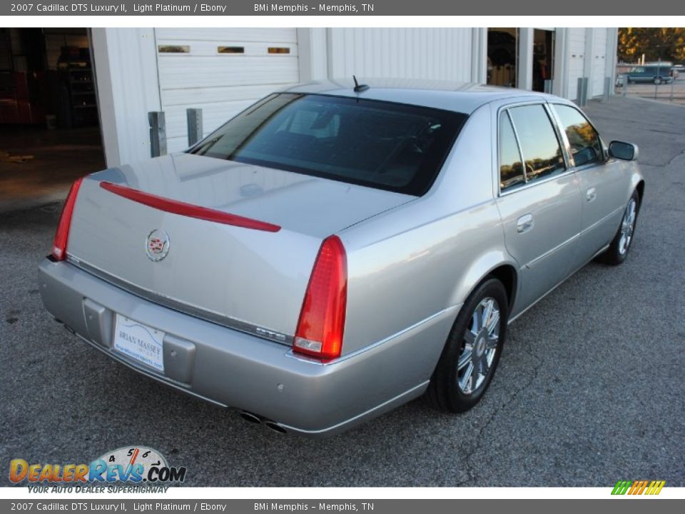 2007 Cadillac DTS Luxury II Light Platinum / Ebony Photo #5