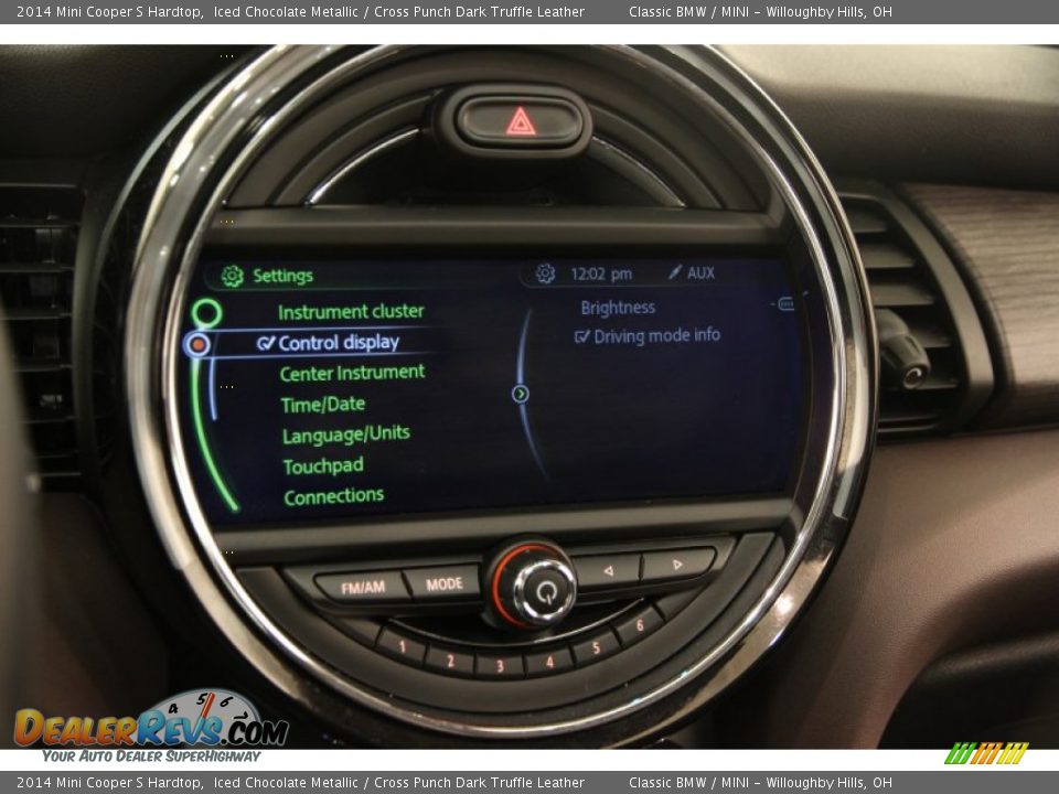 Controls of 2014 Mini Cooper S Hardtop Photo #14