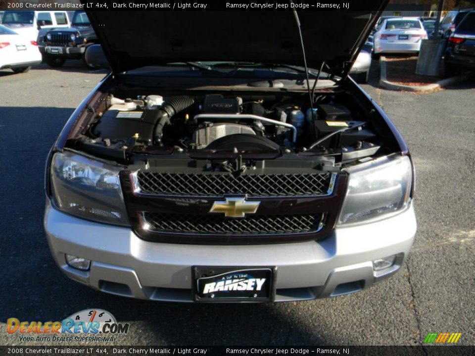 2008 Chevrolet TrailBlazer LT 4x4 Dark Cherry Metallic / Light Gray Photo #3