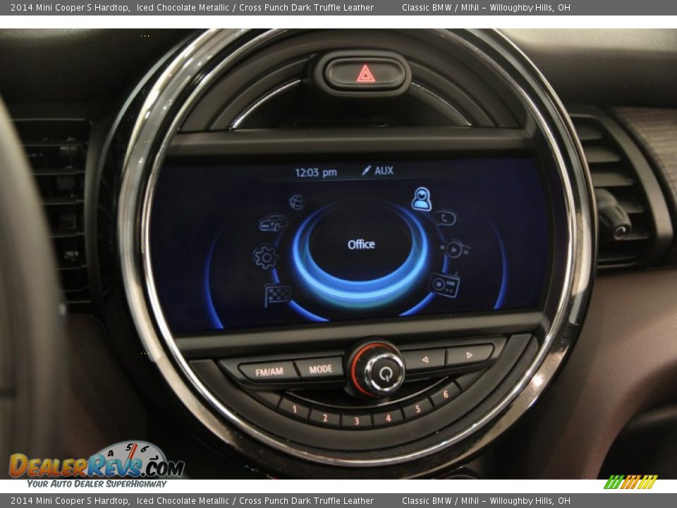 Controls of 2014 Mini Cooper S Hardtop Photo #20