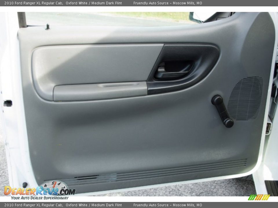 2010 Ford Ranger XL Regular Cab Oxford White / Medium Dark Flint Photo #17