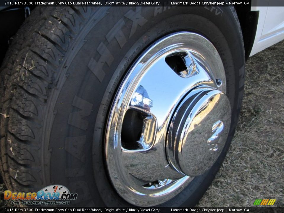 2015 Ram 3500 Tradesman Crew Cab Dual Rear Wheel Bright White / Black/Diesel Gray Photo #5