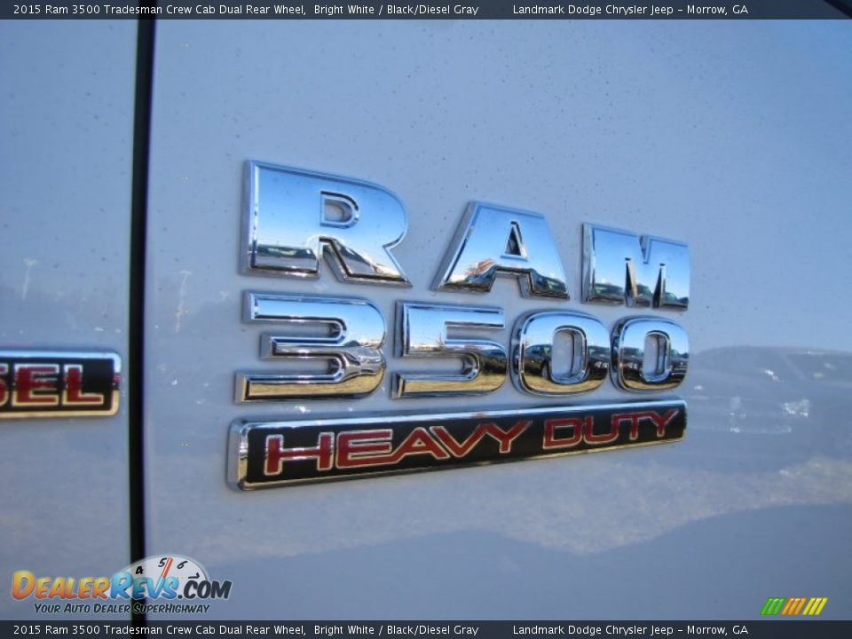 2015 Ram 3500 Tradesman Crew Cab Dual Rear Wheel Bright White / Black/Diesel Gray Photo #6