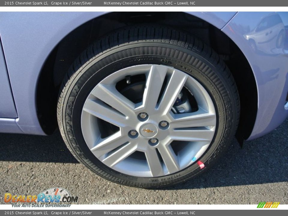 2015 Chevrolet Spark LS Wheel Photo #19