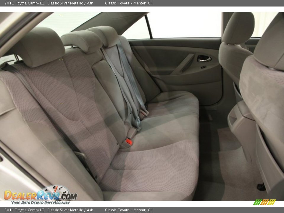 2011 Toyota Camry LE Classic Silver Metallic / Ash Photo #12