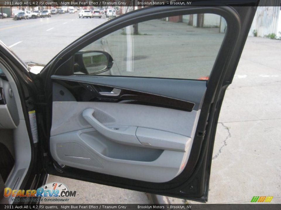 2011 Audi A8 L 4.2 FSI quattro Night Blue Pearl Effect / Titanium Grey Photo #31
