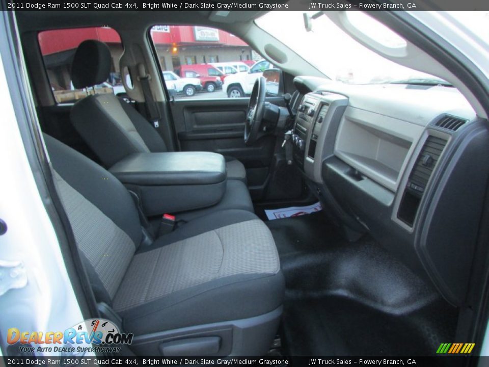 2011 Dodge Ram 1500 SLT Quad Cab 4x4 Bright White / Dark Slate Gray/Medium Graystone Photo #13