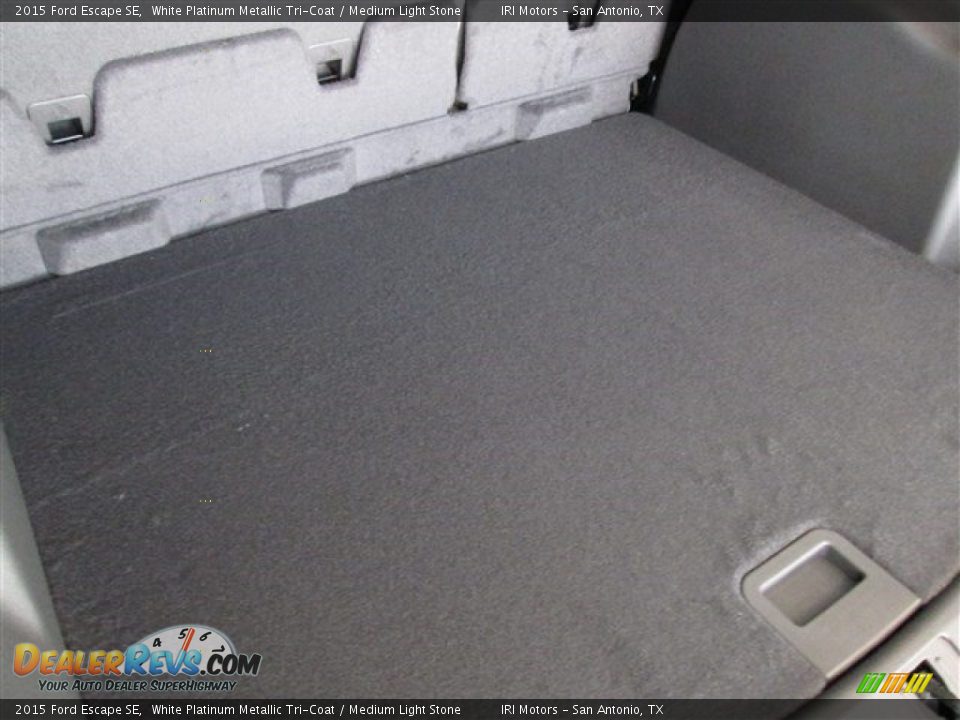 2015 Ford Escape SE White Platinum Metallic Tri-Coat / Medium Light Stone Photo #12