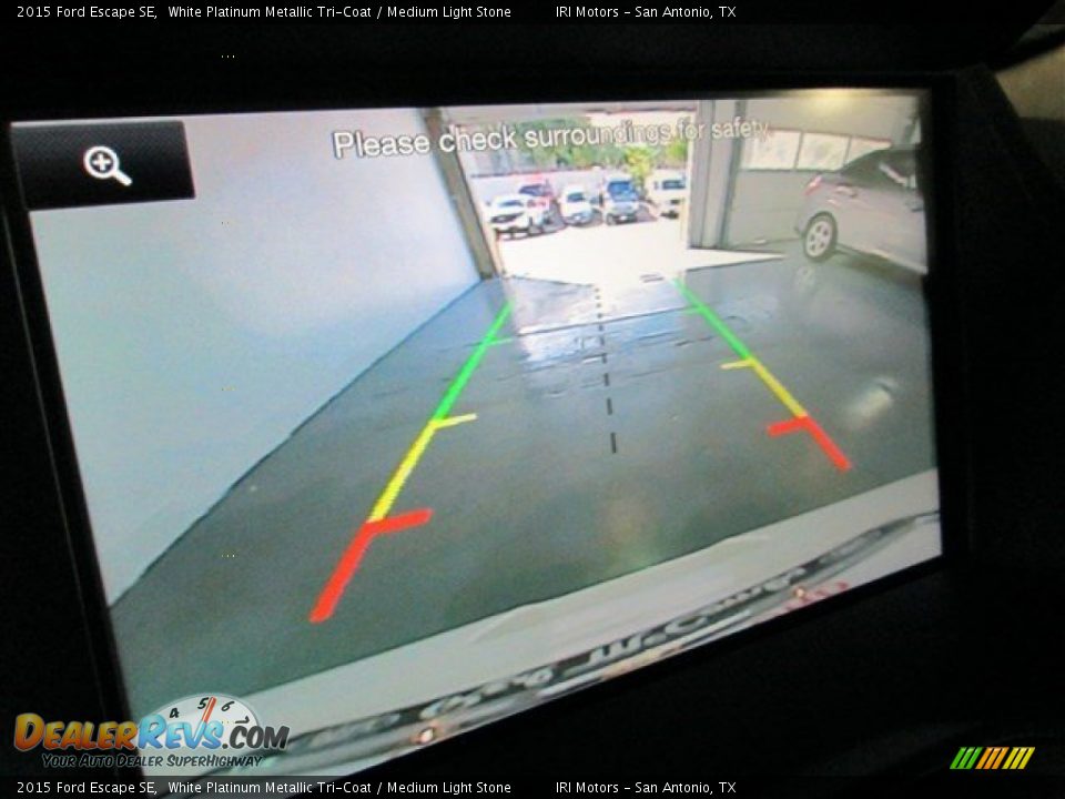 2015 Ford Escape SE White Platinum Metallic Tri-Coat / Medium Light Stone Photo #17
