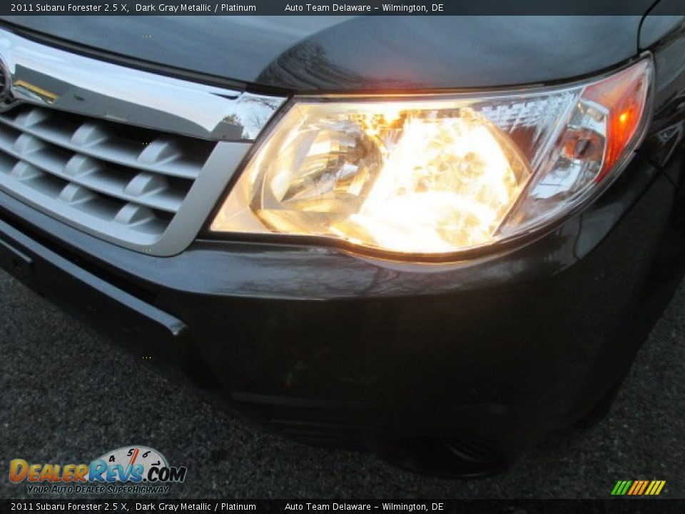 2011 Subaru Forester 2.5 X Dark Gray Metallic / Platinum Photo #29
