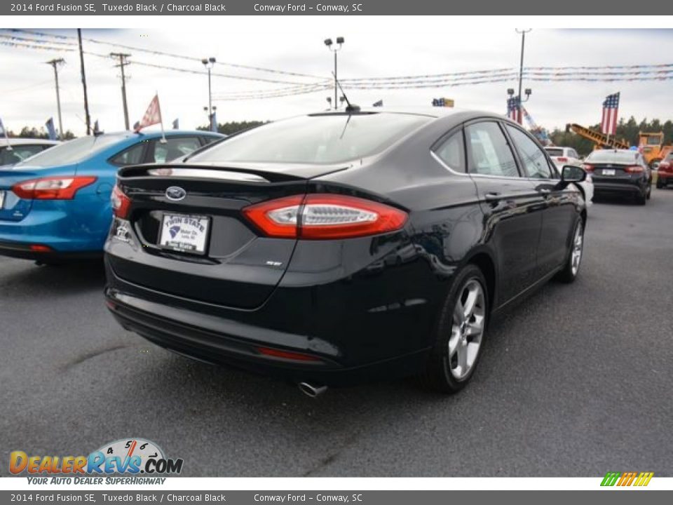 2014 Ford Fusion SE Tuxedo Black / Charcoal Black Photo #5