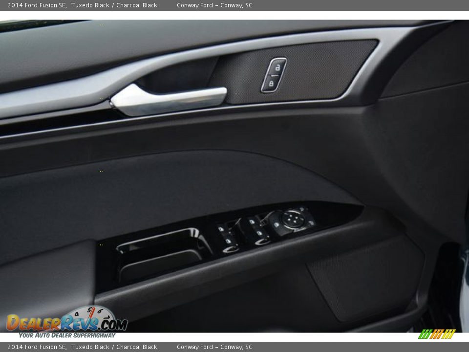 2014 Ford Fusion SE Tuxedo Black / Charcoal Black Photo #18