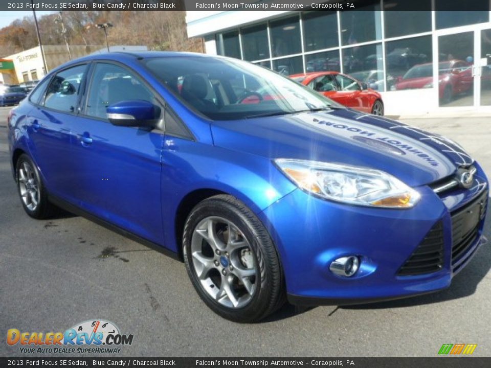 2013 Ford Focus SE Sedan Blue Candy / Charcoal Black Photo #11