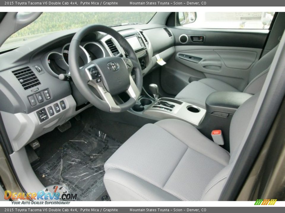 2015 Toyota Tacoma V6 Double Cab 4x4 Pyrite Mica / Graphite Photo #5