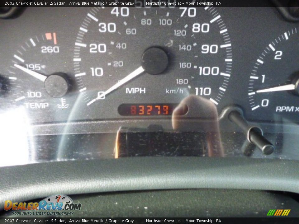 2003 Chevrolet Cavalier LS Sedan Arrival Blue Metallic / Graphite Gray Photo #14