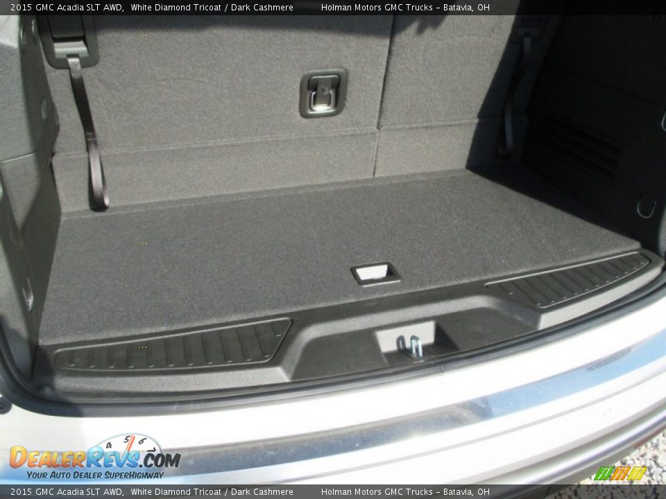 2015 GMC Acadia SLT AWD White Diamond Tricoat / Dark Cashmere Photo #32