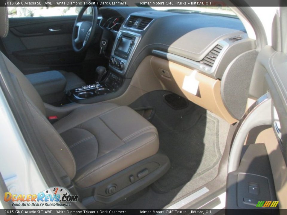 2015 GMC Acadia SLT AWD White Diamond Tricoat / Dark Cashmere Photo #35