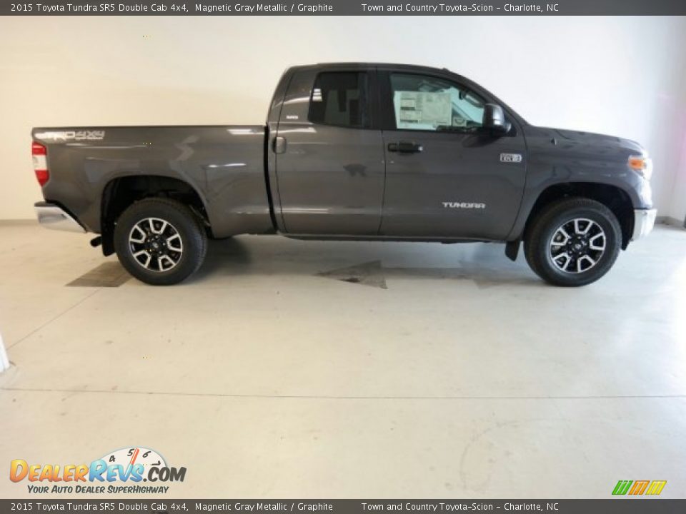 2015 Toyota Tundra SR5 Double Cab 4x4 Magnetic Gray Metallic / Graphite Photo #1