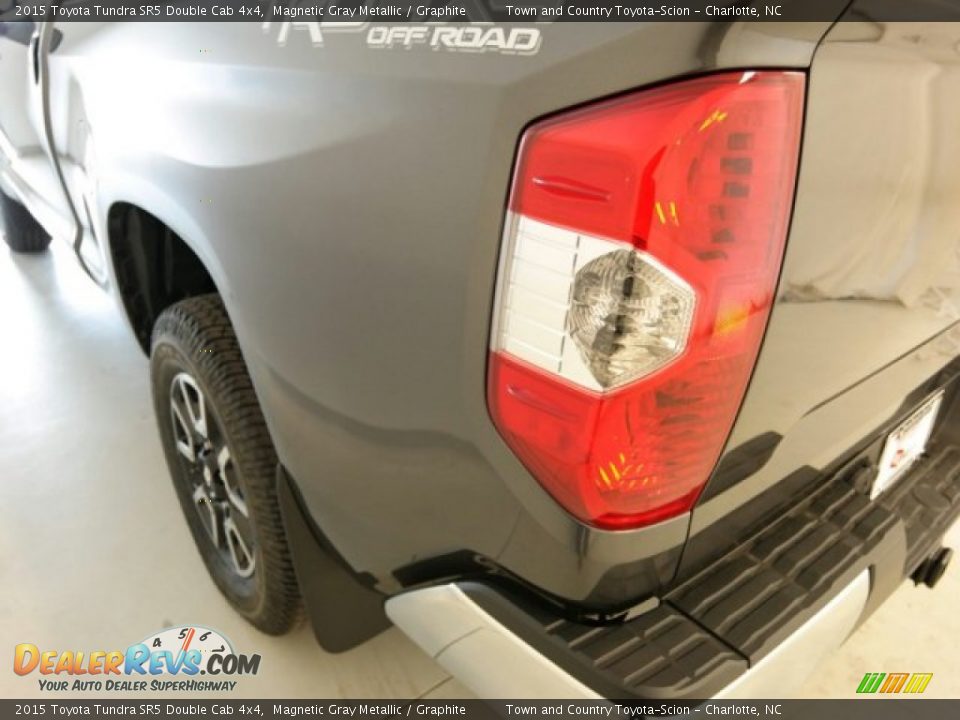 2015 Toyota Tundra SR5 Double Cab 4x4 Magnetic Gray Metallic / Graphite Photo #7