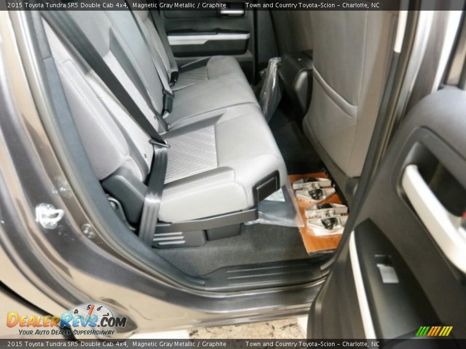 2015 Toyota Tundra SR5 Double Cab 4x4 Magnetic Gray Metallic / Graphite Photo #9