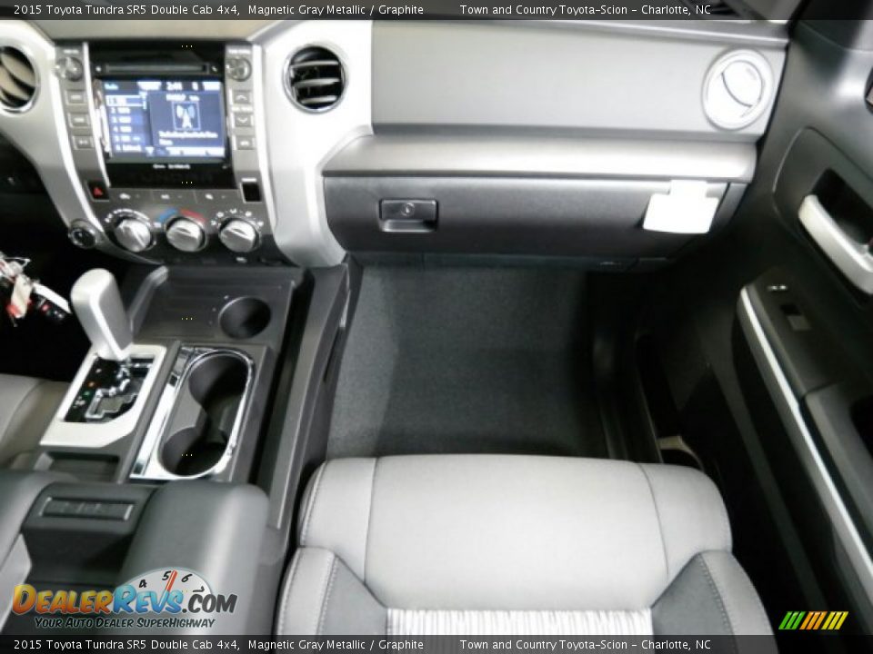 2015 Toyota Tundra SR5 Double Cab 4x4 Magnetic Gray Metallic / Graphite Photo #11