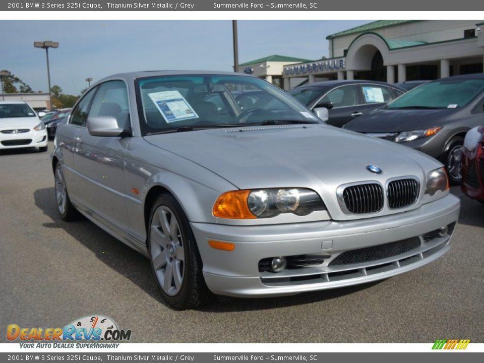 2001 BMW 3 Series 325i Coupe Titanium Silver Metallic / Grey Photo #1