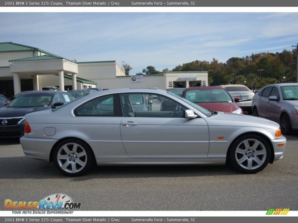 2001 BMW 3 Series 325i Coupe Titanium Silver Metallic / Grey Photo #2