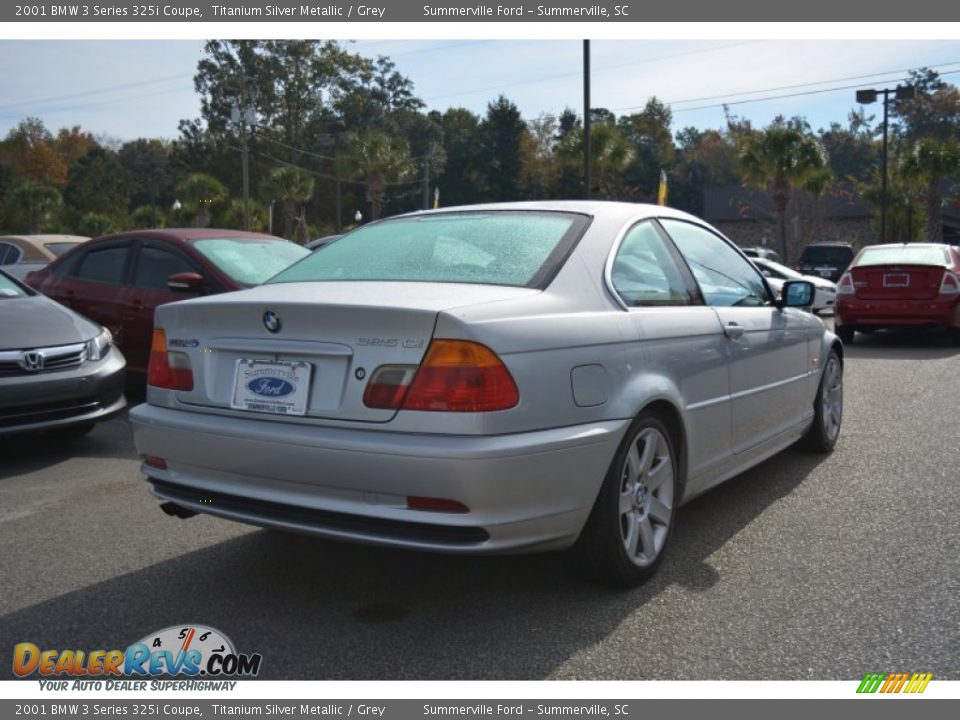 2001 BMW 3 Series 325i Coupe Titanium Silver Metallic / Grey Photo #3