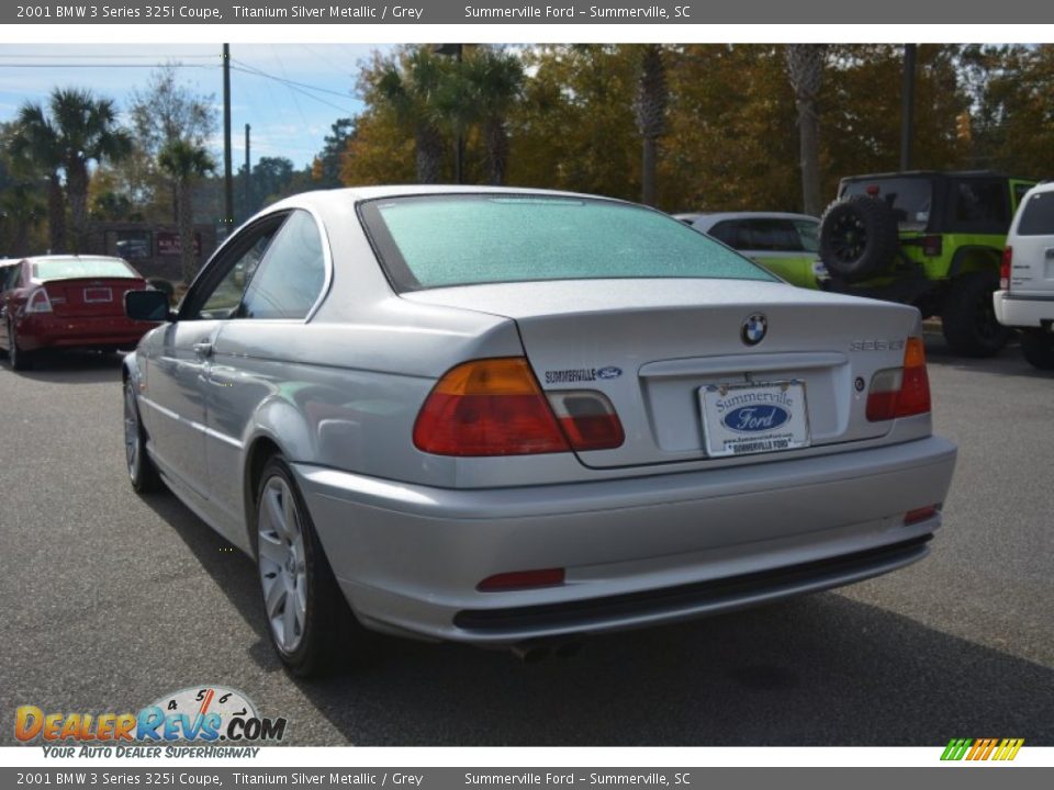 2001 BMW 3 Series 325i Coupe Titanium Silver Metallic / Grey Photo #5